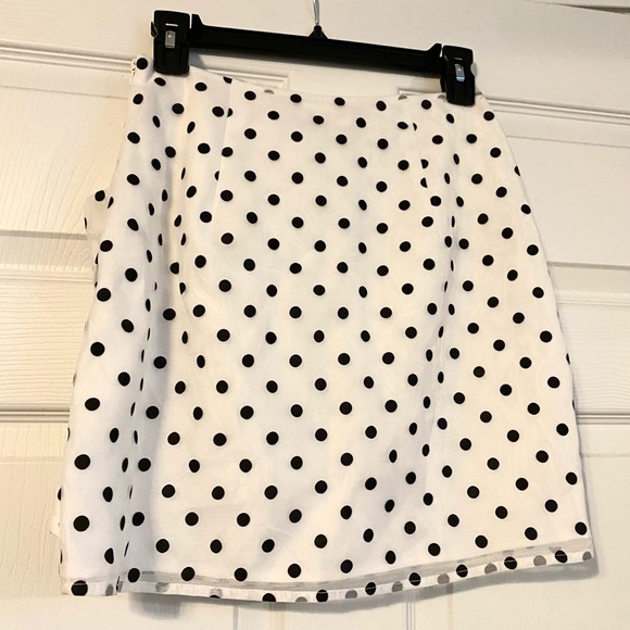 Privacy Please Polka Dot Skirt - Picture 6 of 6